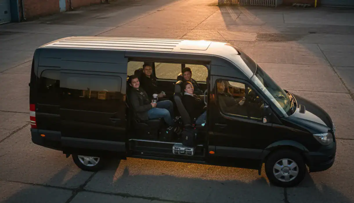 Film Crew Transport Manchester: Logistics for Media & TV Crews
