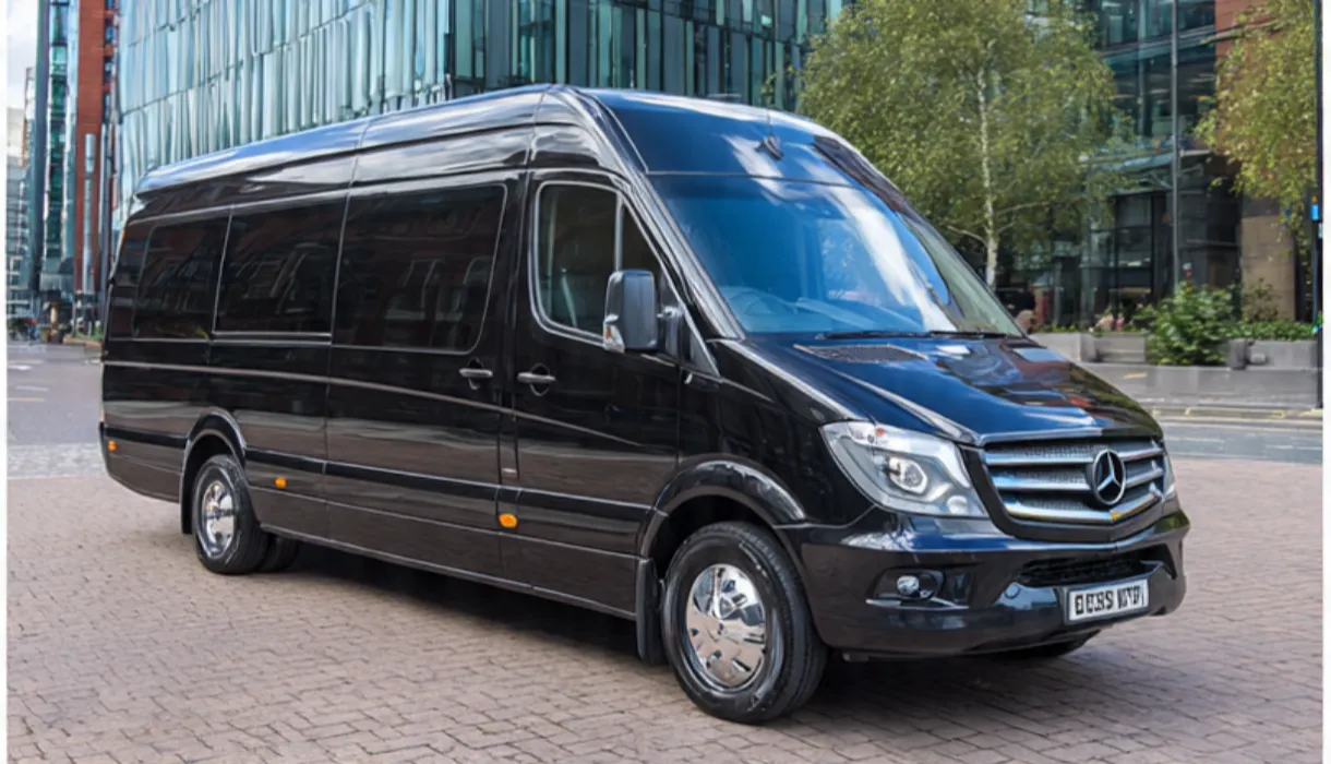 group_airport_transfers_manchester_8_passengers_service (2)